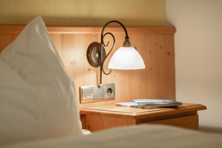 Apartment In Fuegen With A Shared Wellness المظهر الخارجي الصورة